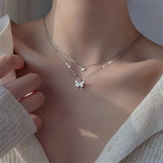 Exquisite Butterfly Clavicle Chain – Timeless & Gift